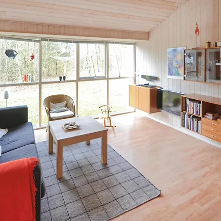 Vackert Hus Med 3 Sovrum I Glesborg * Glesborg
