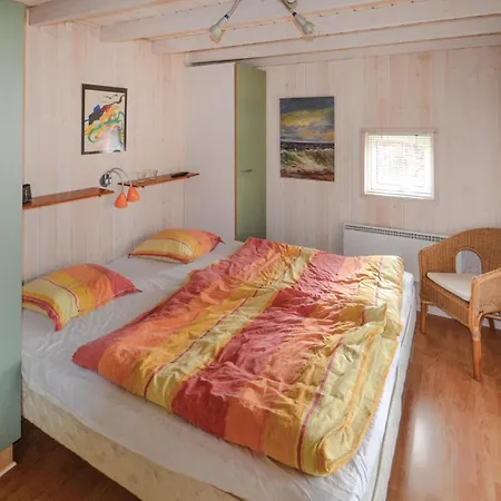 3 Bedroom Awesome In Glesborg Holiday home Fjellerup Strand