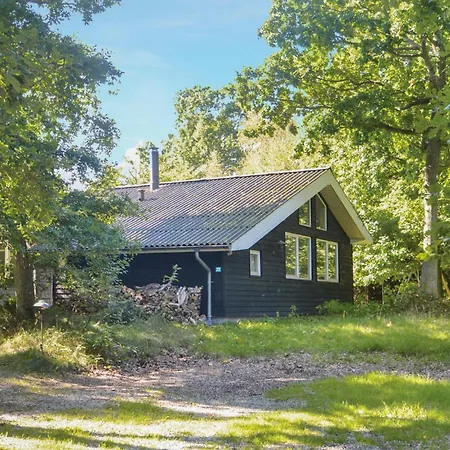 Vackert Hus Med 3 Sovrum I Glesborg Semesterbostad *